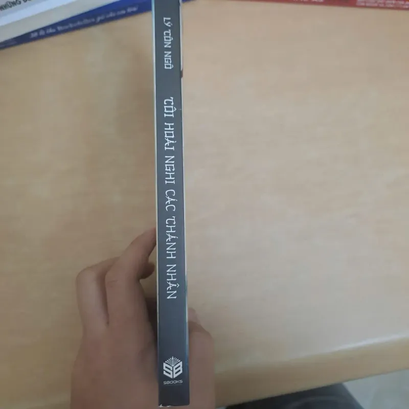 Tôi hoài nghi các thánh nhân 937019