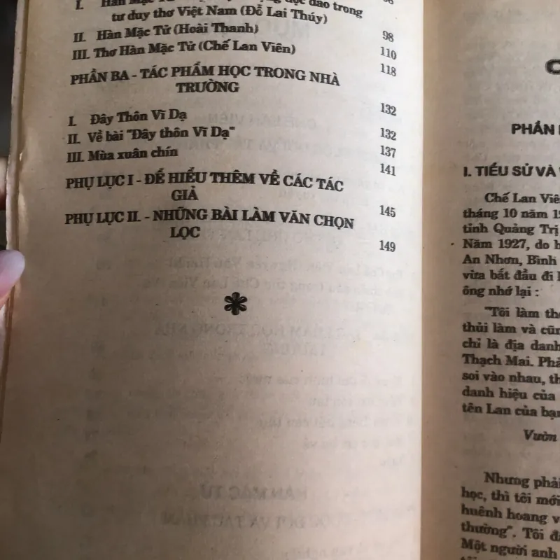 Tủ sách văn học trong nhà trường - Chế Lan Viên - Hàn Mặc Tử  1031772