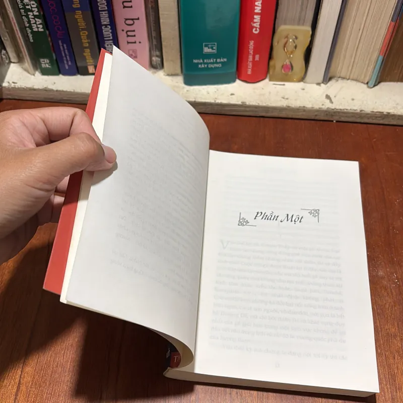 II Tiểu Thuyết: Mùi Hương, Chuyện Một Kẻ Giết Người - PATRICK SUSKIND - Lê Chu Cầu (Dịch) 795582