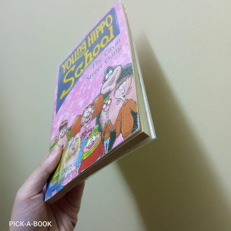 Truyện luyện đọc Tiếng Anh trẻ em Young Hippo School: The Grott Street Gang 992074