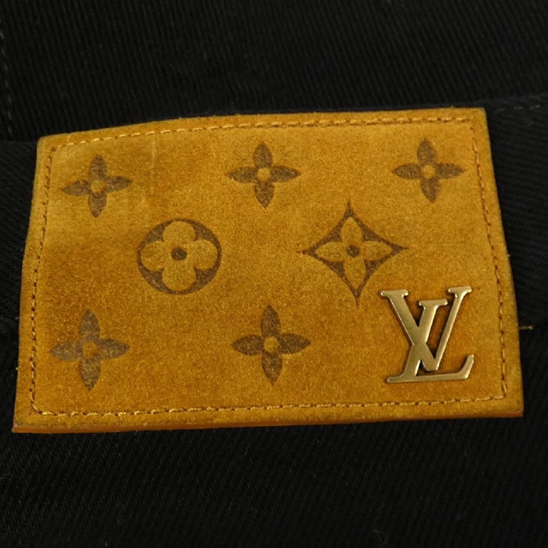 Quần jeans LOUIS VUITTON chi tiết Monogram Carpenter Denim HND10WOK4 - Hàng hiệu Authentic 897226