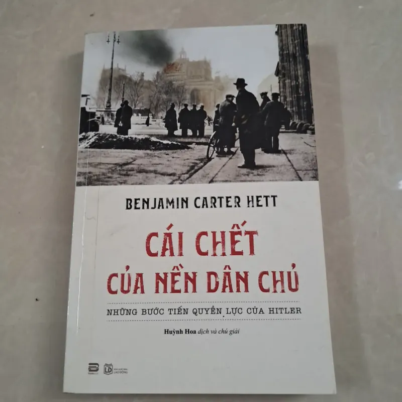CÁI CHẾT CỦA NỀN DÂN CHỦ.
 785031
