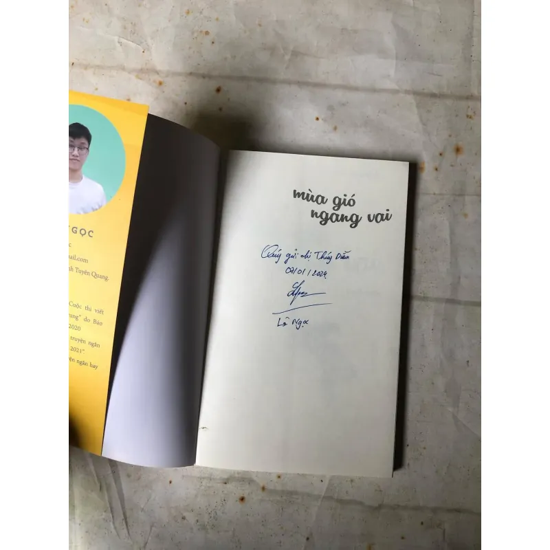 Mùa Gió Ngang Vai - Lê Ngọc (sách có chữ ký của tác giả) 785238