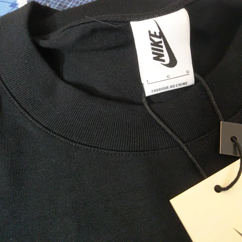 áo stussy nike 8 ball size L (size Âu) 597828