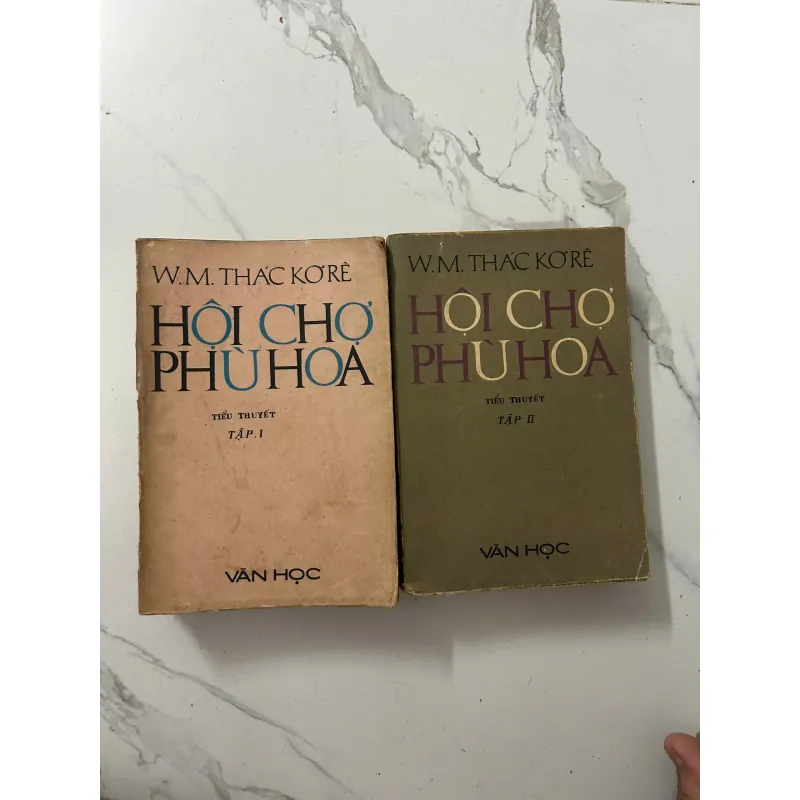 Hội Chợ Phù Hoa (bộ 2 tập) nxb VĂN HỌC 1976 - William Makepeace Thackeray 1023510