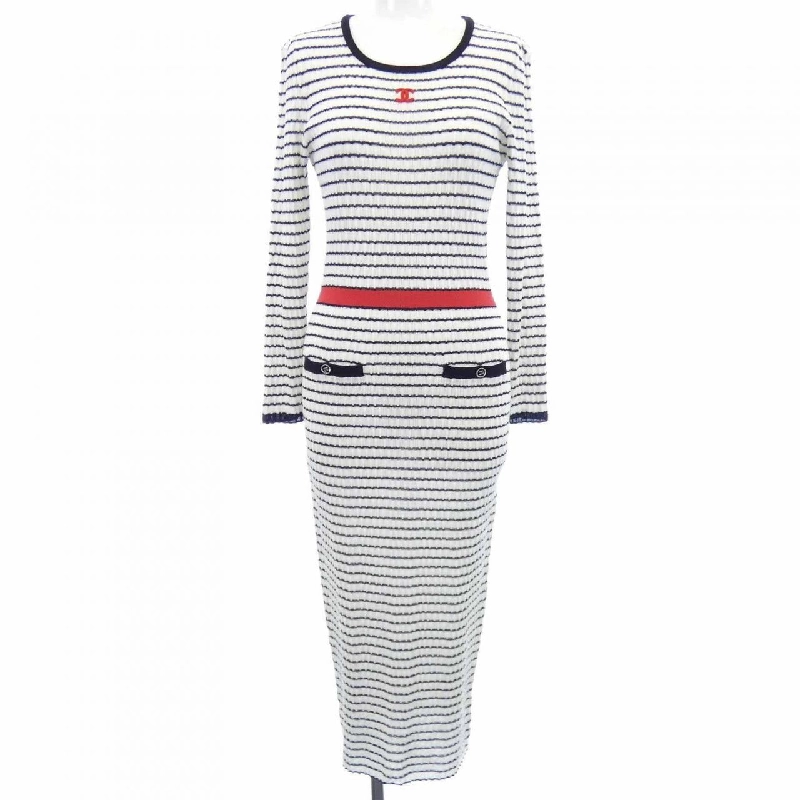 Chanel CHANEL LOOK41 P76865K11060 Váy 647062