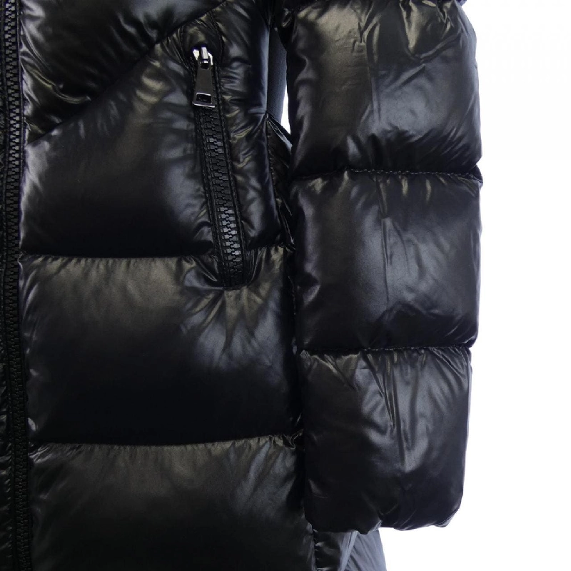 Áo khoác lông vũ MONCLER 637268