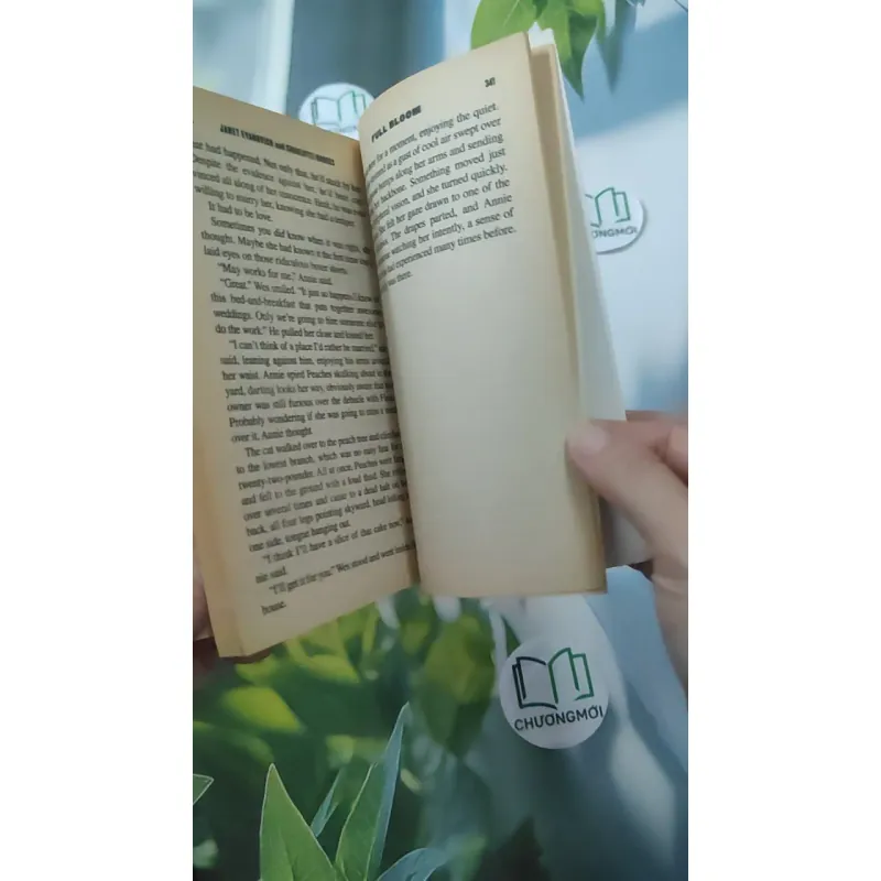 Full Bloom - Janet Evanovich & Charlotte Hughes 1027582