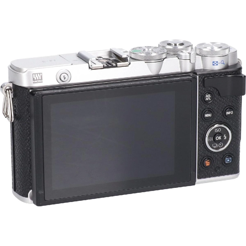 Ｅ－Ｐ７ - Hàng hiệu Authentic 886116