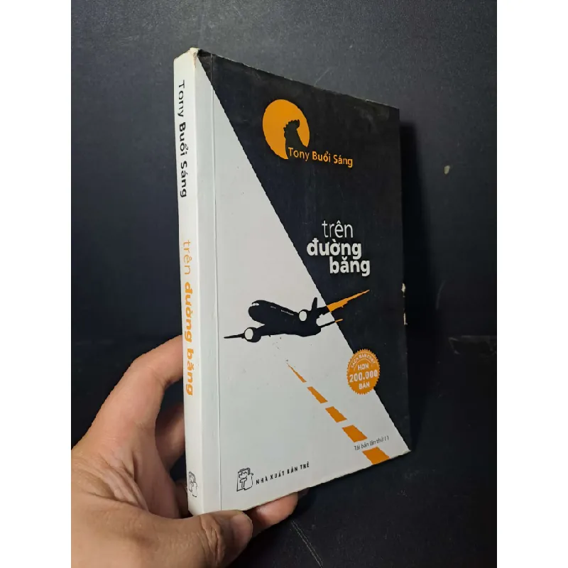 Trên đường băng - Tony buổi sáng - 2017 mới 80% ố - KỸ NĂNG - HCM0111 629757