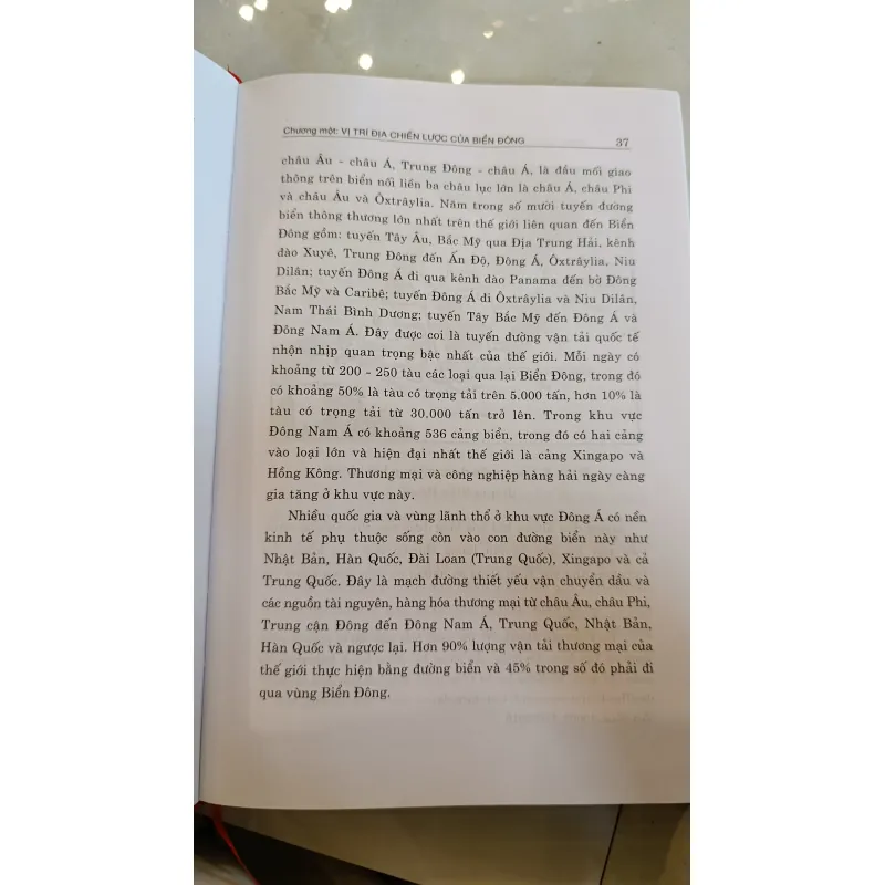 CHÍNH SÁCH PHÁP LUẬT TRÊN BIỂN ĐÔNG CỦA TRUNG QUỐC - NGUYỄN BÁ DIẾN, NGUYỄN HÙNG CƯỜNG 782293