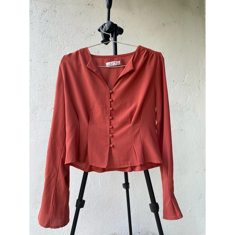 Áo kiểu thời trang size M mauf cam mới 99% 524922
