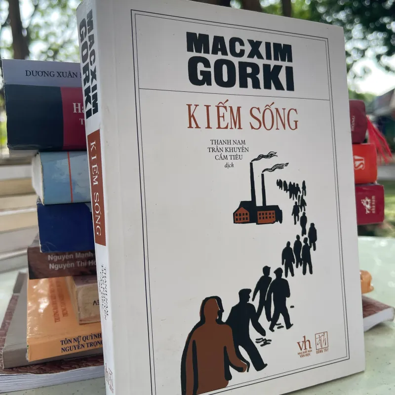 KIẾM SỐNG - MACXIM GORKI  1021402