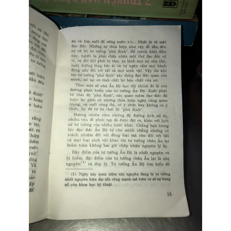 Tư tưởng triết học và đời sống văn hoá văn học Ấn Độ - GS.Nguyễn Đức Đàn 975028