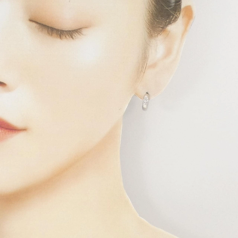 Bông tai kim cương Ponte Vecchio 0.03CT một bên - Hàng hiệu Chính hãng 845929