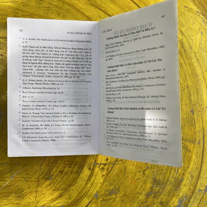 COMBO VÌ SAO CHÚNG TA TIN? & TIẾNG THÌ THẦM VÀ LỜI ĐÁP TRẢ 998186