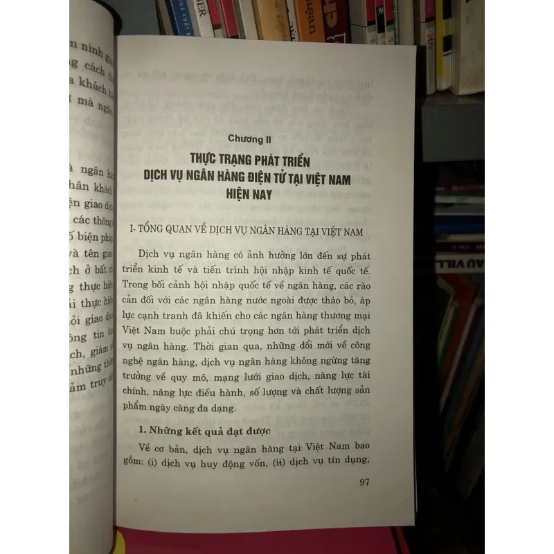 Phát triển dịch vụ ngân hàng điện tử tại Việt Nam - TS. Phạm Thu Hương 711597