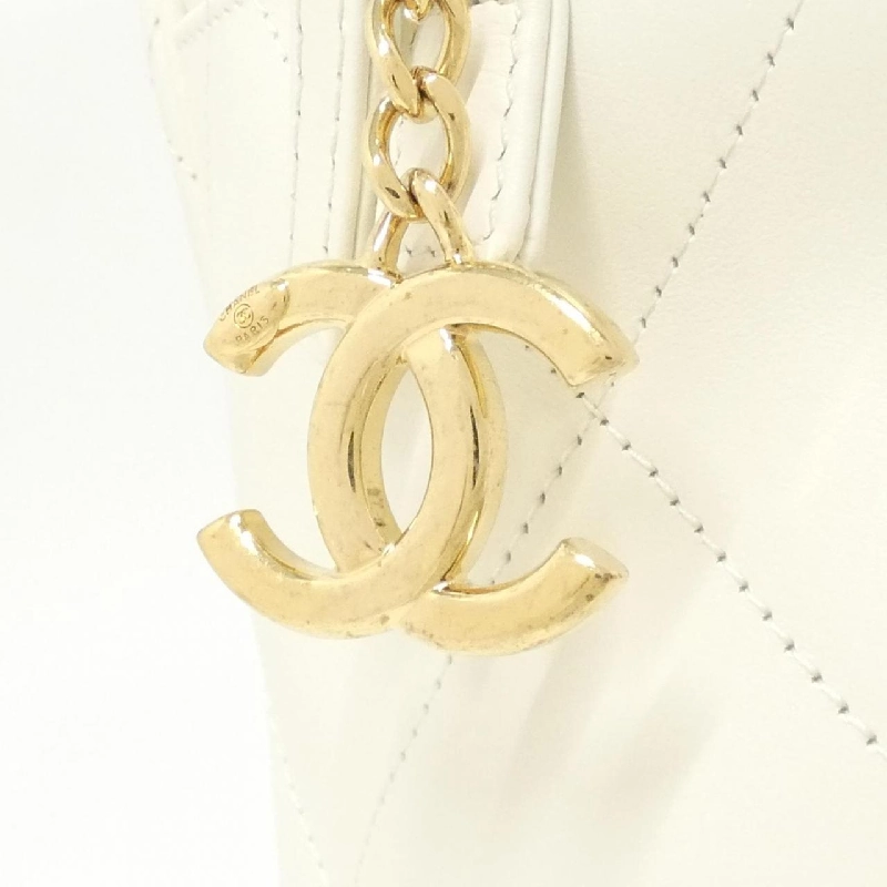 Túi Boston Chanel AS3718 614887