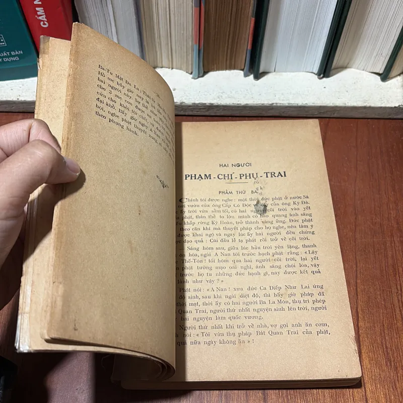 II Sách Phật Giáo: Kinh Hiền Ngu (Trọn Bộ 9 Quyển) - PL. 2505 • 1959 712042