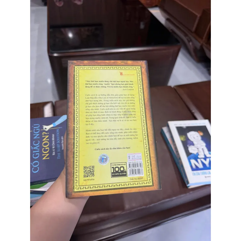 NGƯỜI NAM CHÂM – Bí mật của Luật Hấp Dẫn - K3 1006865