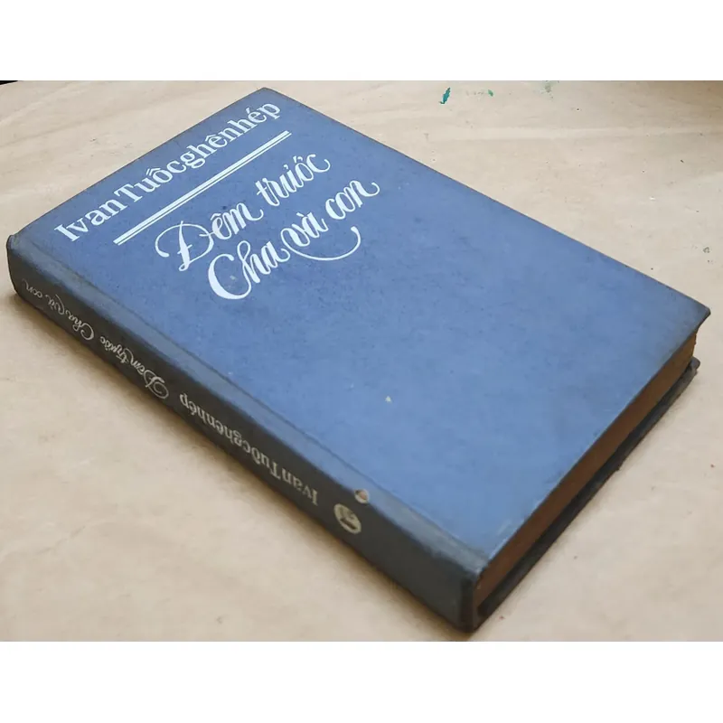 Ivan Turgenev - Đêm trước / Cha và con (447 trang) 703929