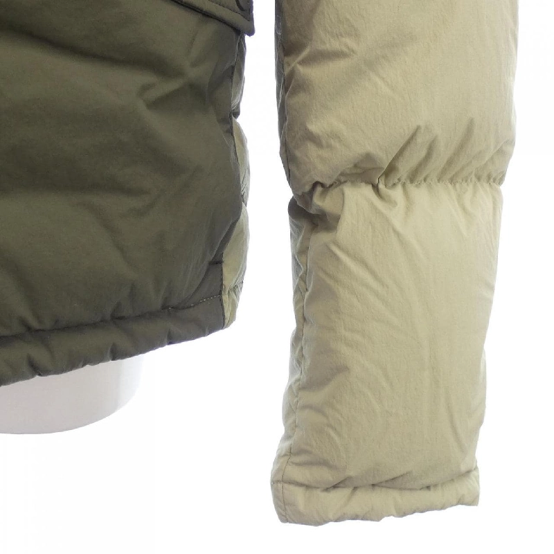 Áo khoác lông vũ MONCLER GENIUS PHARRELL WILLIAMS CHESTNUT - Hàng hiệu Authentic 896387