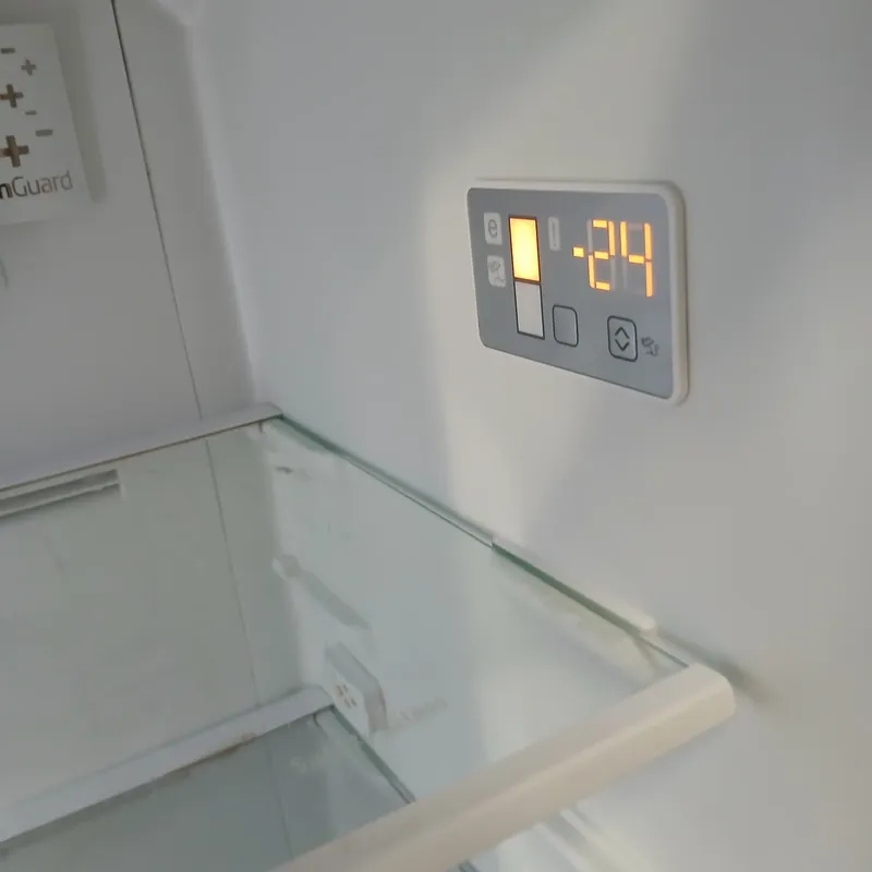 Tủ lạnh inverter beko  561175