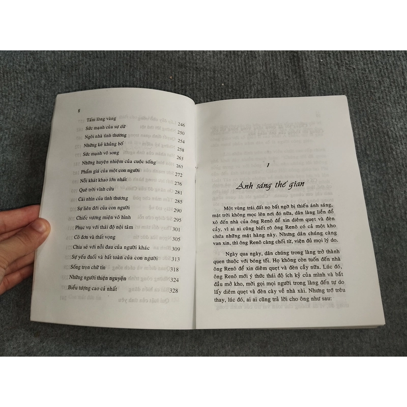 ÁNH SÁNG THẾ GIAN 517731