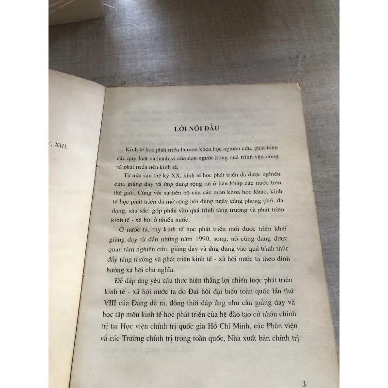 Kinh tế học phát triển 781933