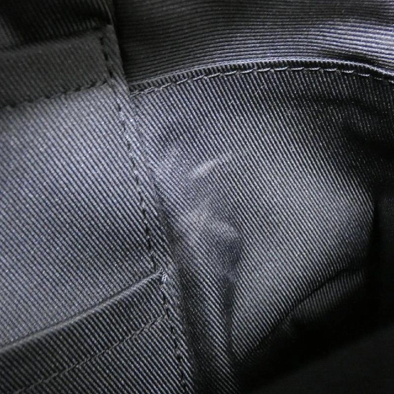 Ba lô Louis Vuitton Taiga Lama Discovery M30229 608943