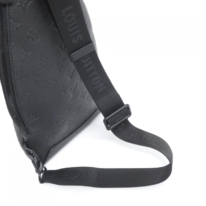 Túi đeo chéo Louis Vuitton Monogram Shadow Duo M21890 609365