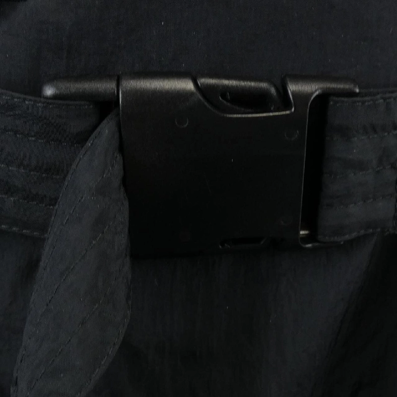 【Khuyến mãi】Áo khoác Maison Margiela 640494