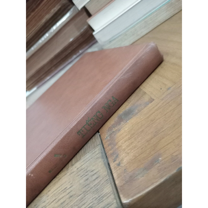 Tiếng Nga - Sách dùng cho sinh viên các trường Đại học khối tự nhiên và kỹ thuật CHXHCN Việt Nam 780960