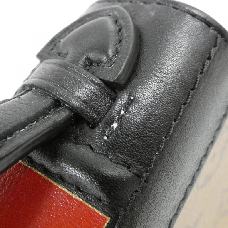 Ví Louis Vuitton Monogram Reverse LV Book Wallet On Chain M81830 - Ví đeo vai hàng hiệu chính hãng 620837