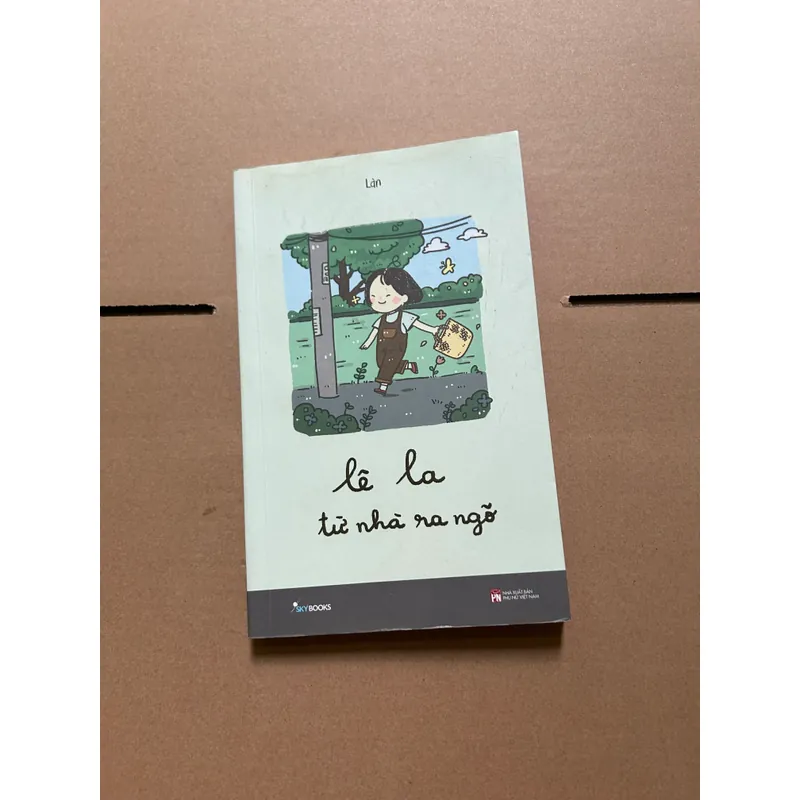 Lê la từ nhà ra ngõ - Làn 734205