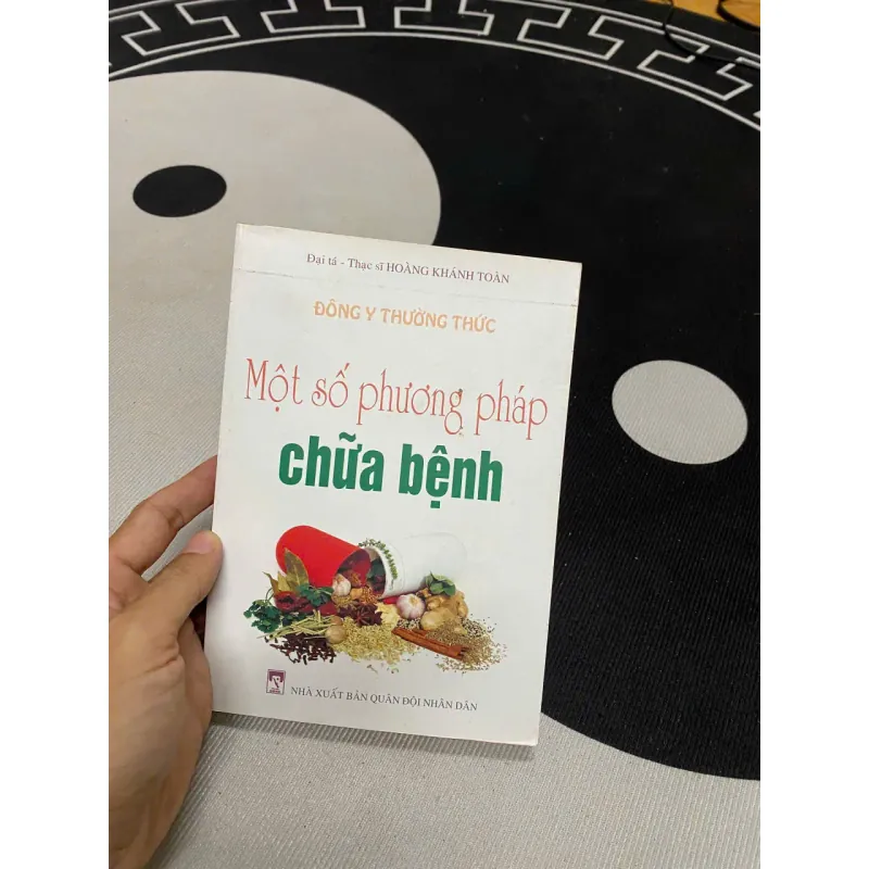 Một số phương pháp chữa bệnh ; Tác giả: Hoàng, Khánh Toàn 700743