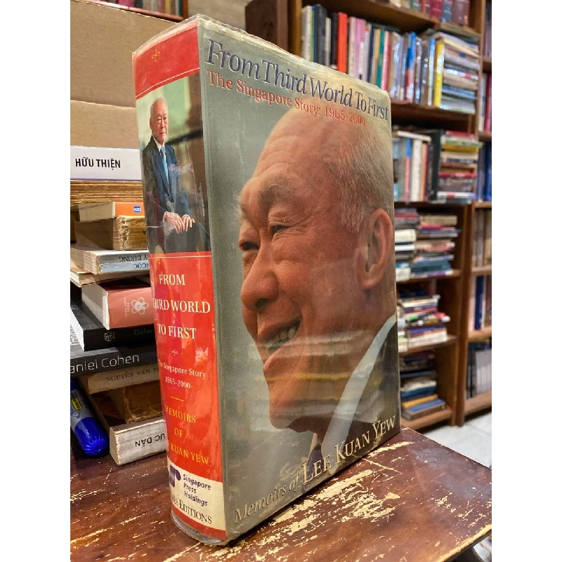 FROM THIRD WORLD TO FIRST : THE SINGAPORE STORY 1965 - 2000 - Memoirs of Lee Kuan Yew 159223