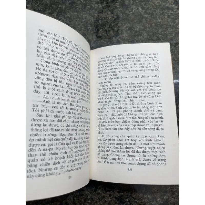 L. I. Bre-Gio-Nep Hồi ký 708249