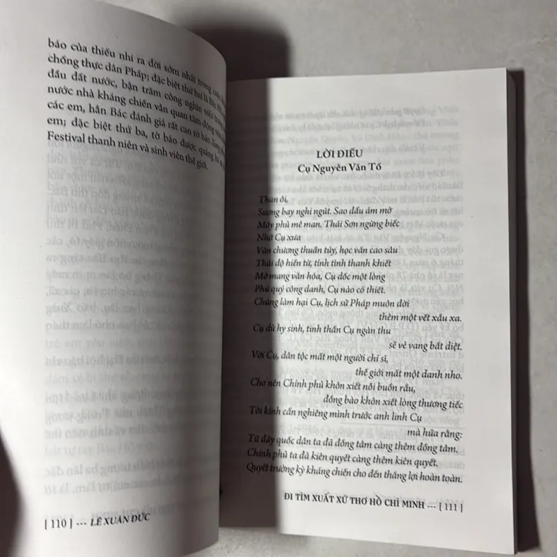 Đi tìm xuất xứ thơ Hồ Chí Minh - Lê Xuân Đức 796284