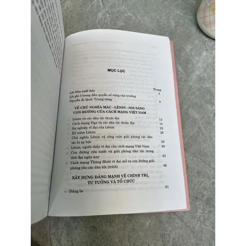 VỀ CÔNG TÁC GIÁO DỤC LÝ LUẬN CHÍNH TRỊ - HỒ CHÍ MINH 991349