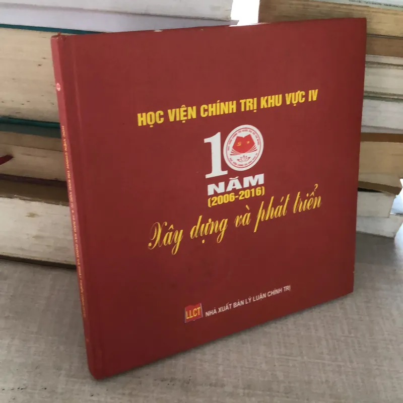 10 năm xây dựng và phát triển 780769