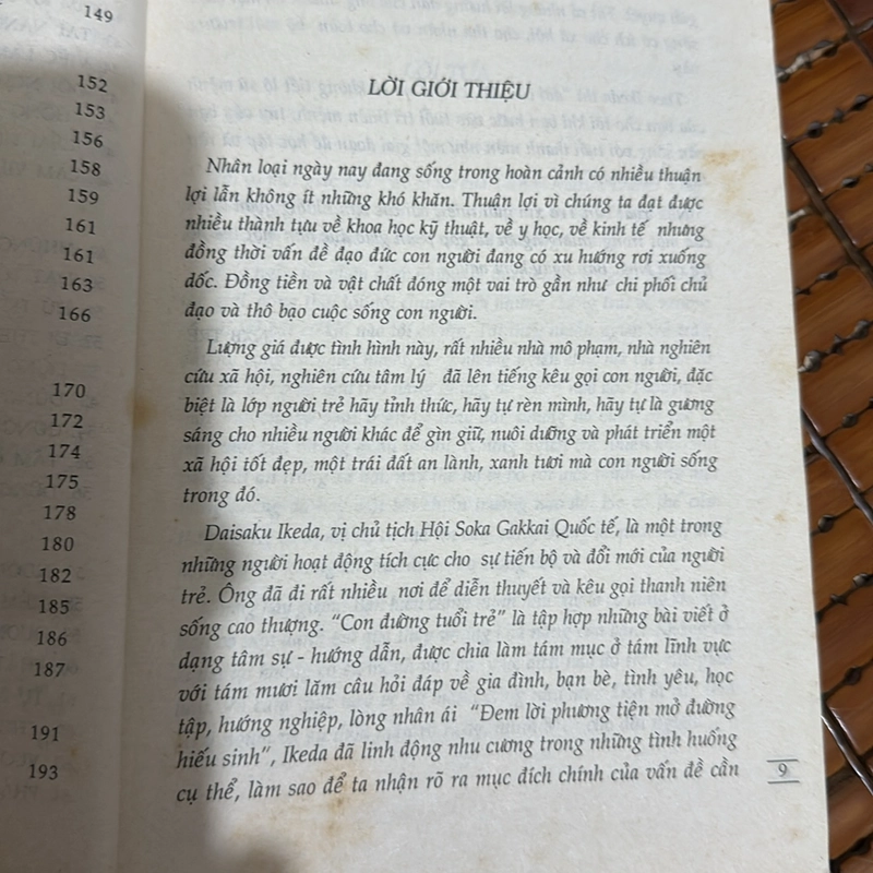 Con đường tuổi trẻ - Daisuku Ikeda 533990