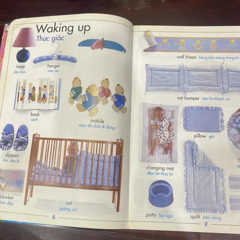 English for children - baby ‘s world - thế giới của bé 2003  1027059