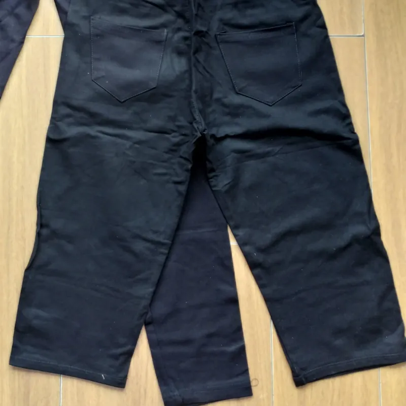 Quần lửng legging LU size S M mới nguyên tag 738604