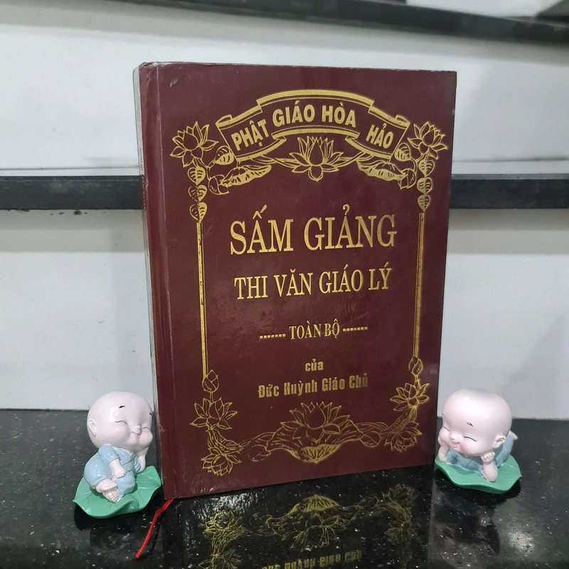 Sách SẤM GIẢNG THI VĂN GIÁO LÝ TOÀN BỘ CỦA ĐỨC HUỲNH GIÁO CHỦ 525433