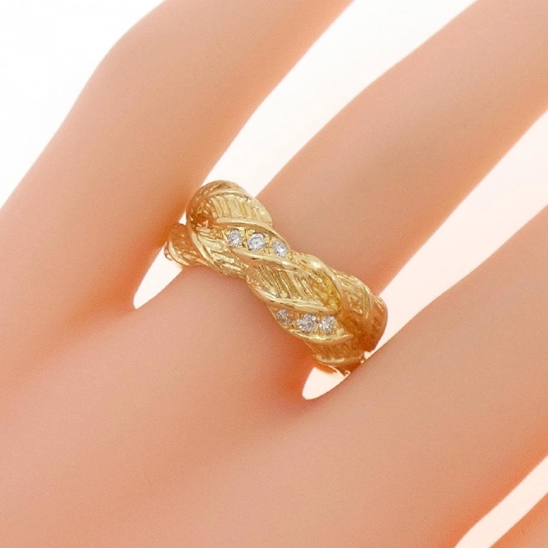 Nhẫn kim cương K18YG 0.14CT - Hàng hiệu chính hãng 852569