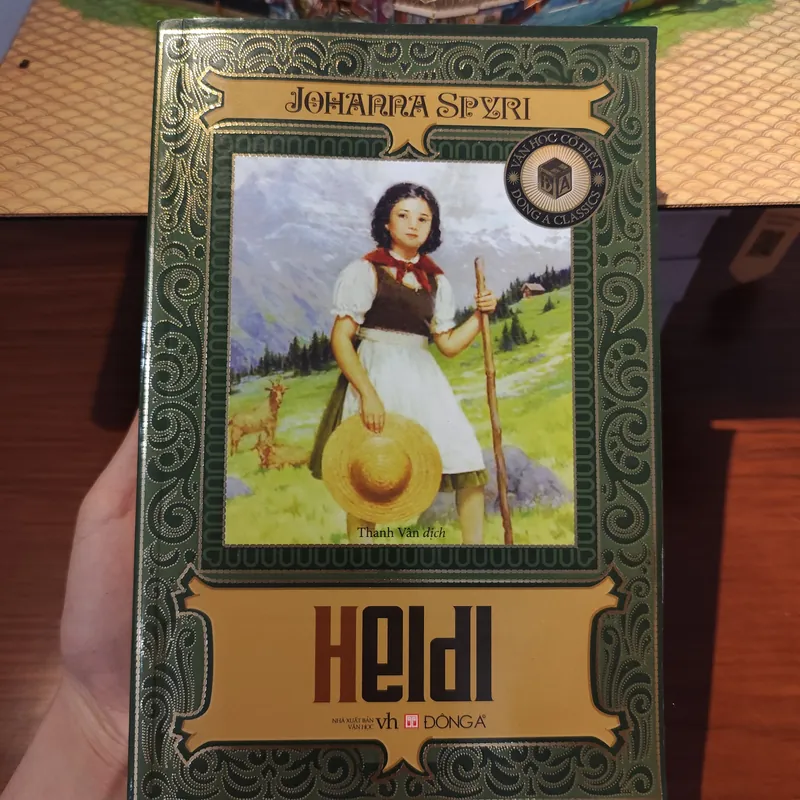 Heidi của tác giả Johanna Spyri.   561713