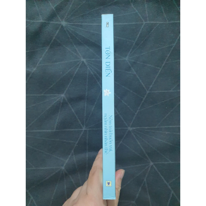 "Nếm trải buồn vui, ngắm nhìn nhân thế" - Tôn Diễn 521561