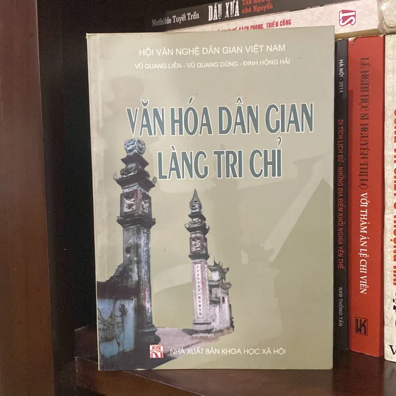 VĂN HÓA DÂN GIAN LÀNG TRI CHỈ (XB 2005) 571695