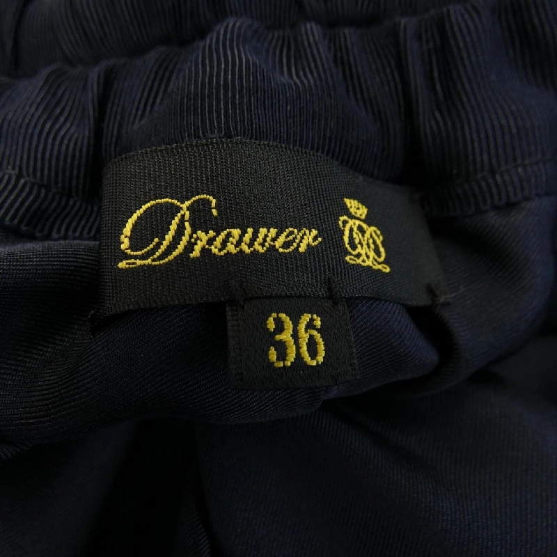 【Mã giảm giá】Quần short DRAWER 655357